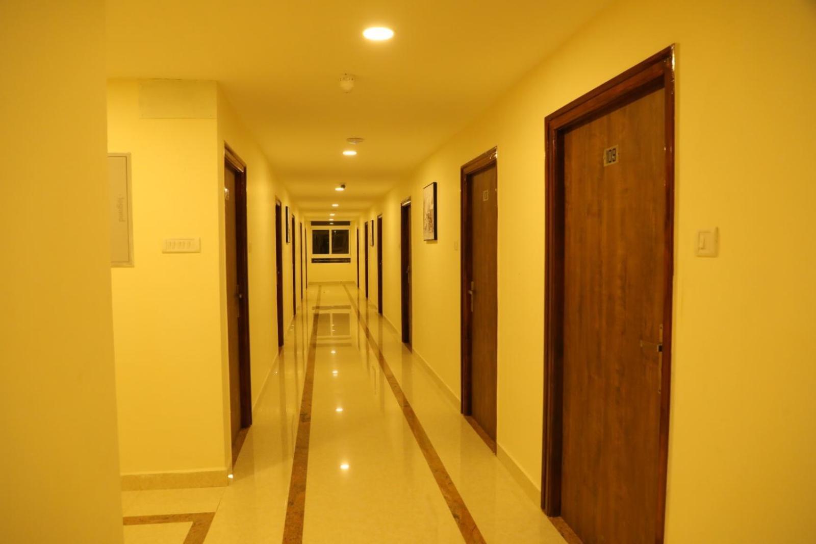 Annai Residency Hotel Vellore Ngoại thất bức ảnh